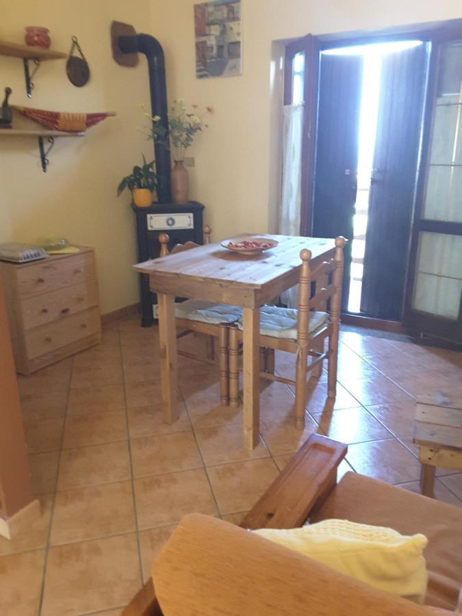 Bed and Breakfast Mansarda Fiorita Abatemarco Exterior foto